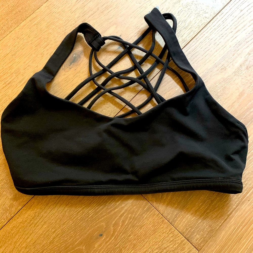 💥 Lululemon Free to Be Bra - A/B Cup SZ 6